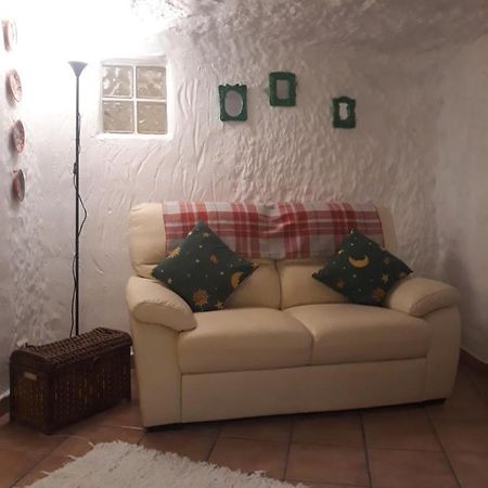 The Welcome Cave Freila Екстер'єр фото