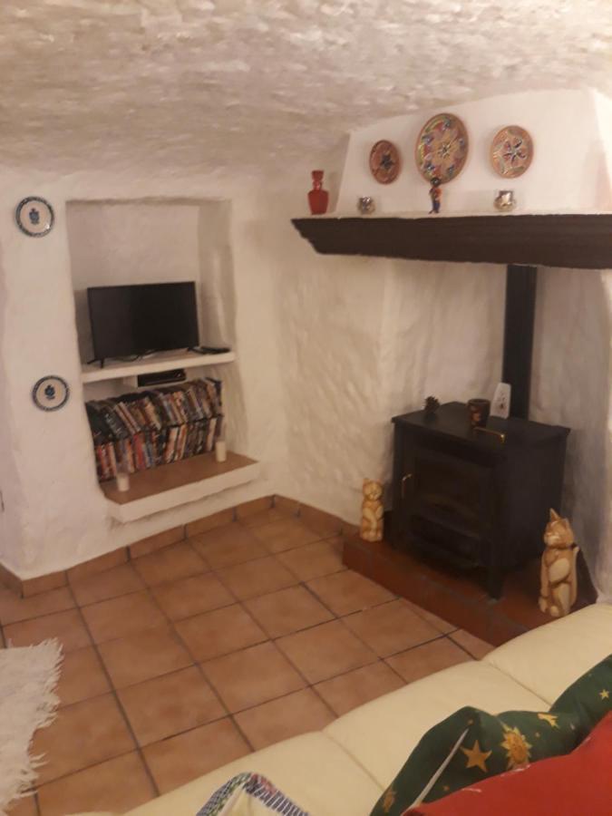 The Welcome Cave Freila Екстер'єр фото